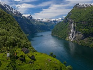 Norwegian Fjords & London Sightseeing