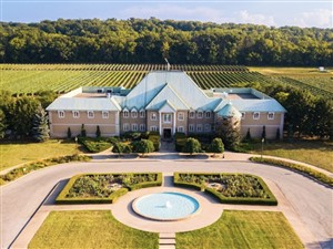 Niagara Wineries & Niagara-on-the-Lake