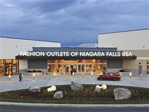 Niagara Fashion Outlets USA